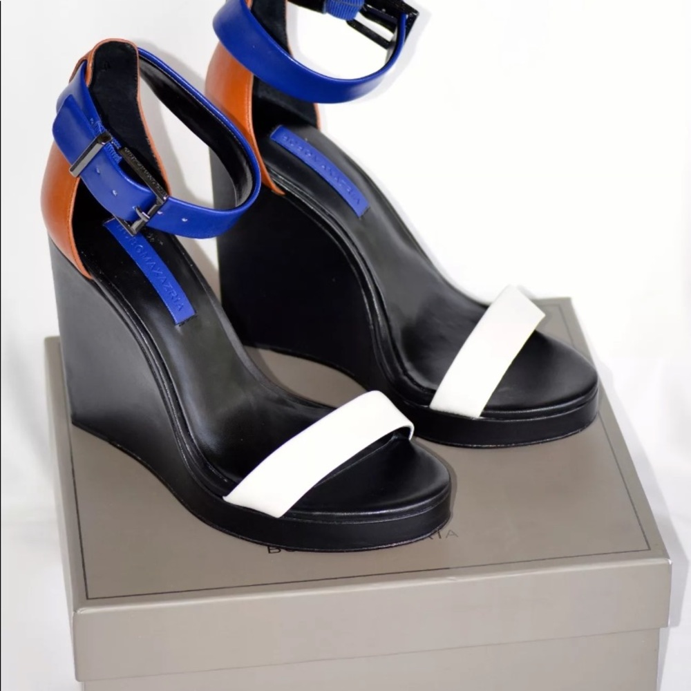 NWB BGBGMazria  Blocked Wedge Sandal 8.5M Orig$250